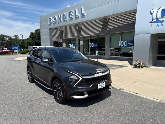 2023 Kia Sportage Hybrid LX — photo 1 of 26