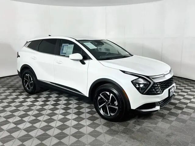 2023 Kia Sportage Hybrid LX — photo 1 of 13