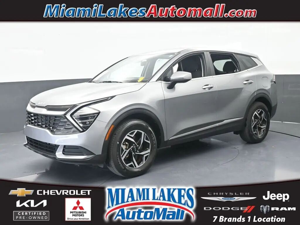 2024 Kia Sportage LX — photo 1 of 13