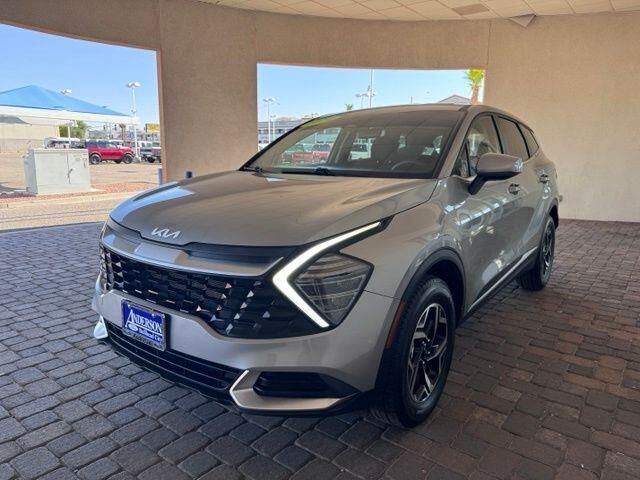 2024 Kia Sportage LX
