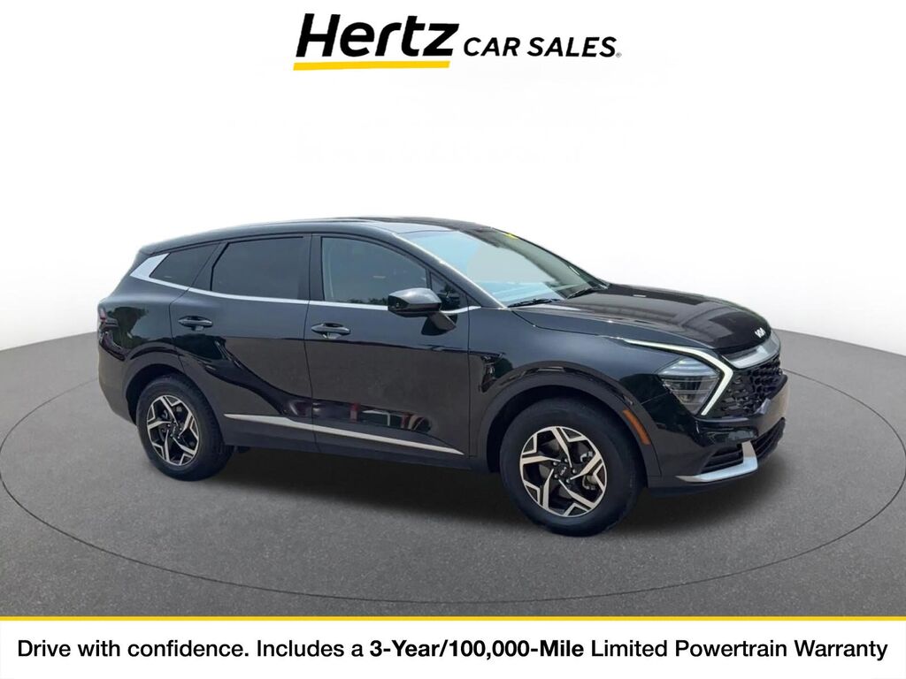 2025 Kia Sportage LX — photo 1 of 11