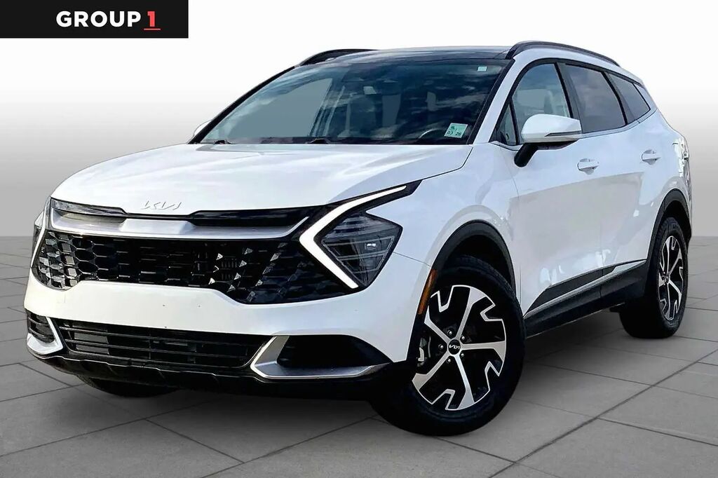 2024 Kia Sportage Hybrid EX — photo 1 of 12