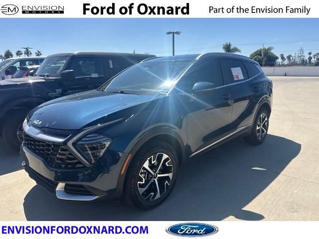 2025 Kia Sportage Hybrid EX — photo 1 of 9