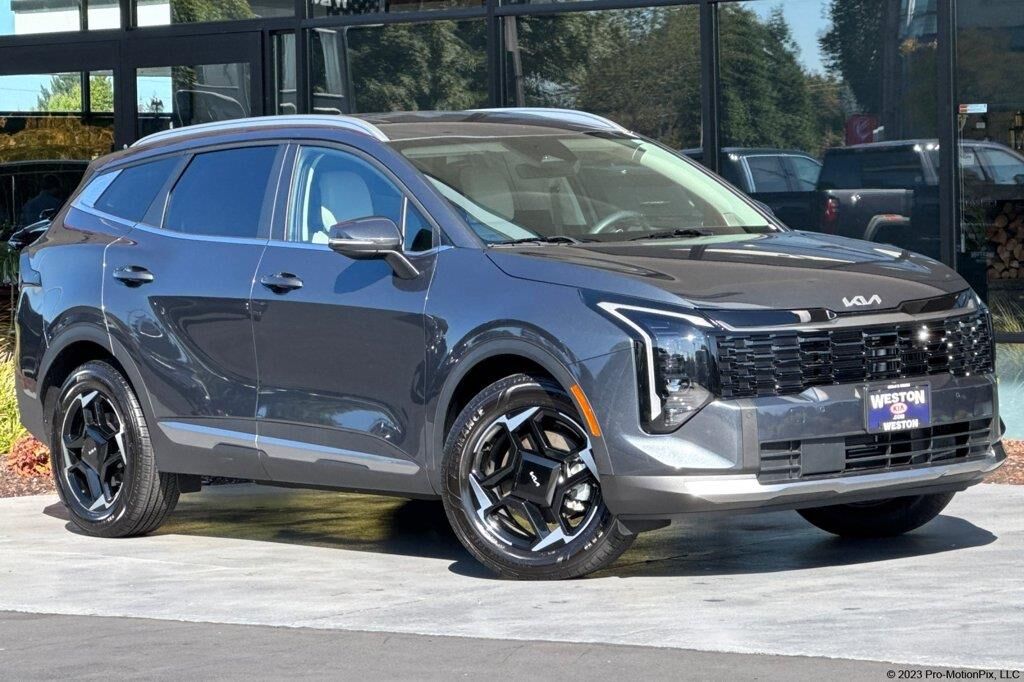 2026 Kia Sportage Hybrid EX — photo 1 of 13