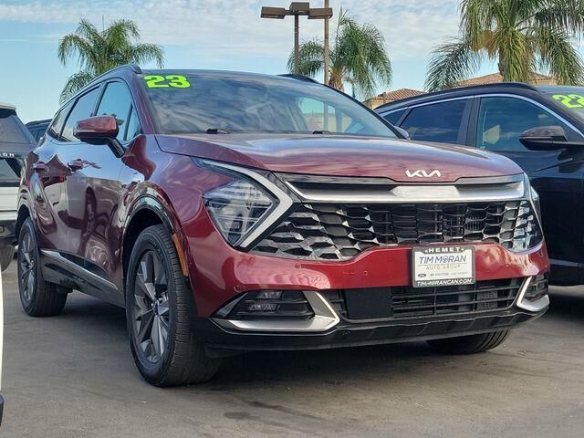 2023 Kia Sportage Hybrid SX-Prestige — photo 1 of 36