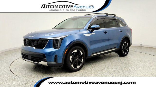 2025 Kia Sorento Plug-In Hybrid EX — photo 1 of 27
