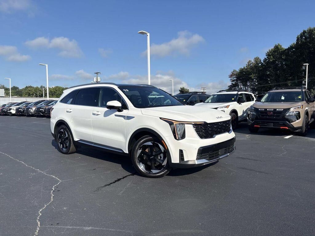 2025 Kia Sorento Hybrid SX Prestige — photo 1 of 13