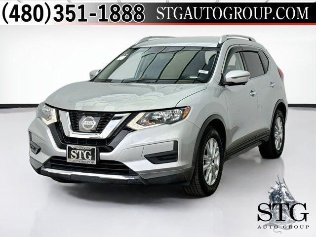2017 Nissan Rogue SV — photo 1 of 13