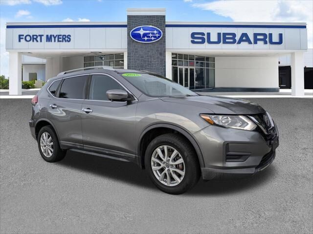 2018 Nissan Rogue SV — photo 1 of 13
