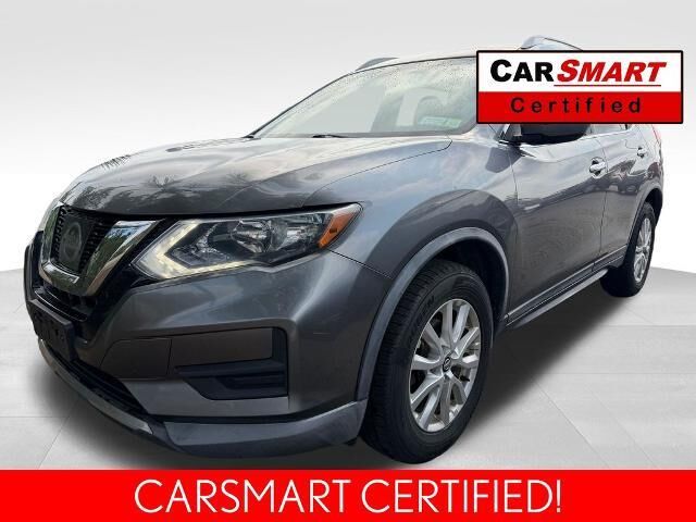 2017 Nissan Rogue S — photo 1 of 6