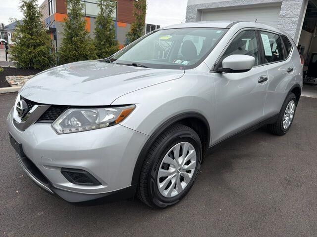 2016 Nissan Rogue S — photo 1 of 13