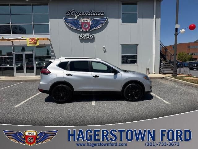 2018 Nissan Rogue S — photo 1 of 42