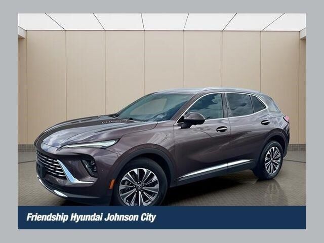 2024 Buick Envision Preferred — photo 1 of 8