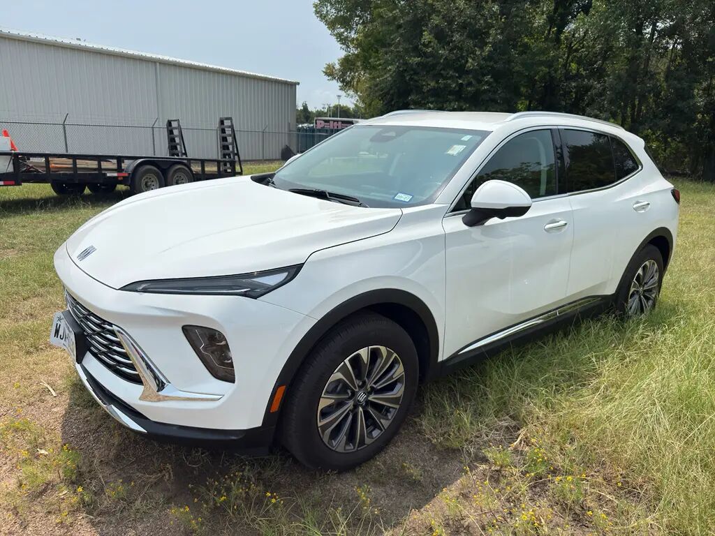 2024 Buick Envision Preferred — photo 1 of 41