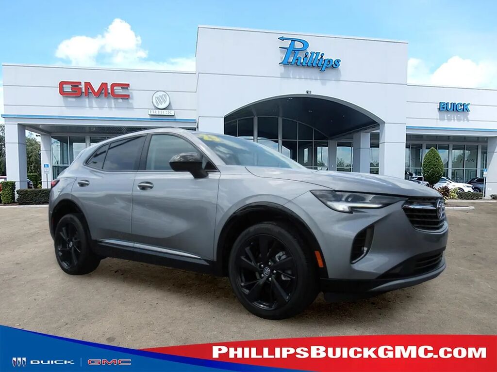 2023 Buick Envision Essence — photo 1 of 13
