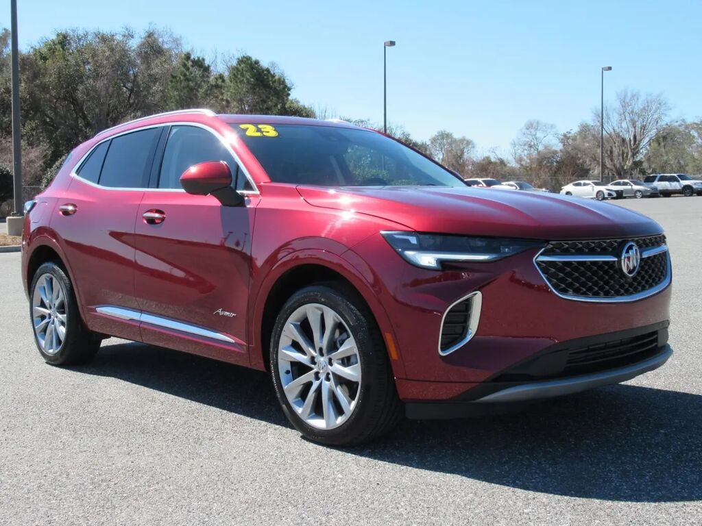 2023 Buick Envision Avenir — photo 1 of 13