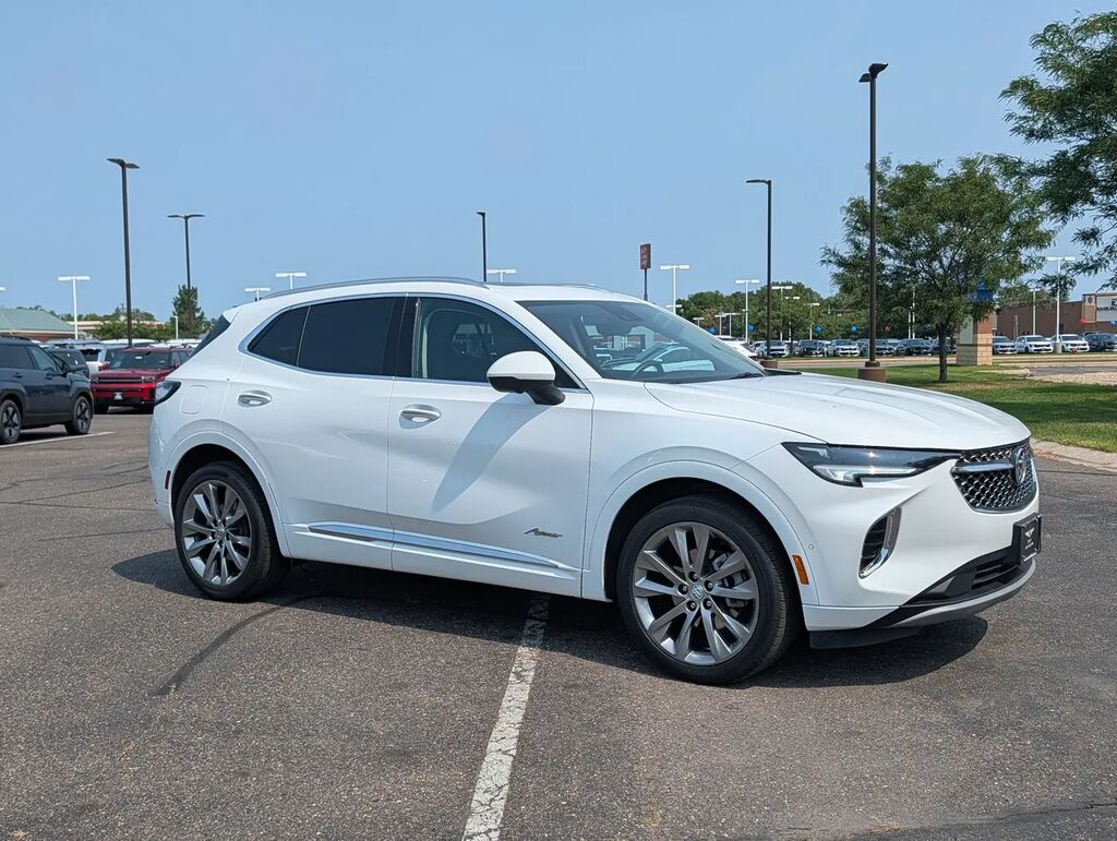2022 Buick Envision Avenir — photo 1 of 51