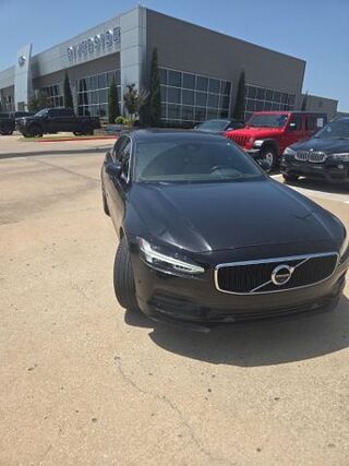 2018 Volvo S90 T5 Momentum