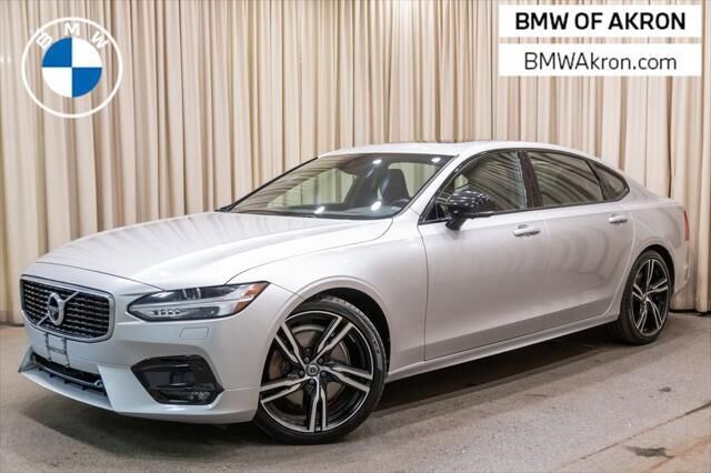 2020 Volvo S90 T6 R-Design