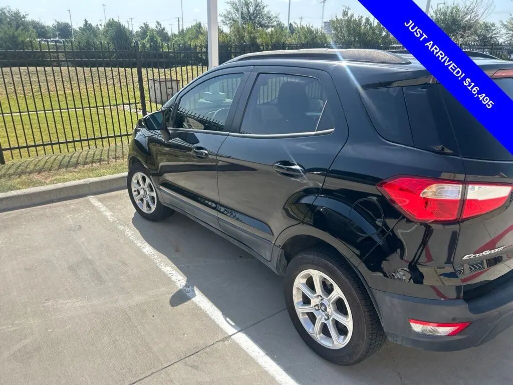 2020 Ford EcoSport SE — photo 1 of 3