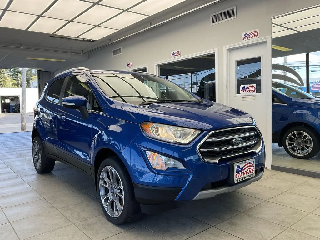 2019 Ford EcoSport Titanium — photo 1 of 13