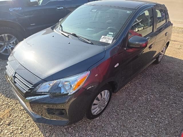 2024 Mitsubishi Mirage ES — photo 1 of 4