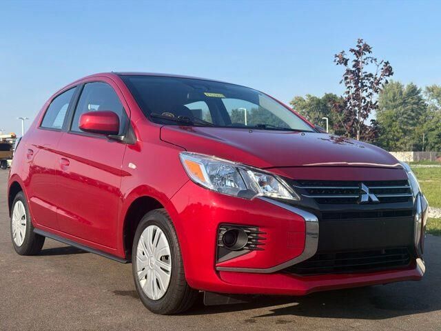 2024 Mitsubishi Mirage ES — photo 1 of 26