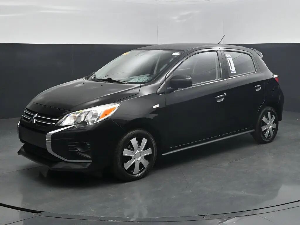 2024 Mitsubishi Mirage ES — photo 1 of 13
