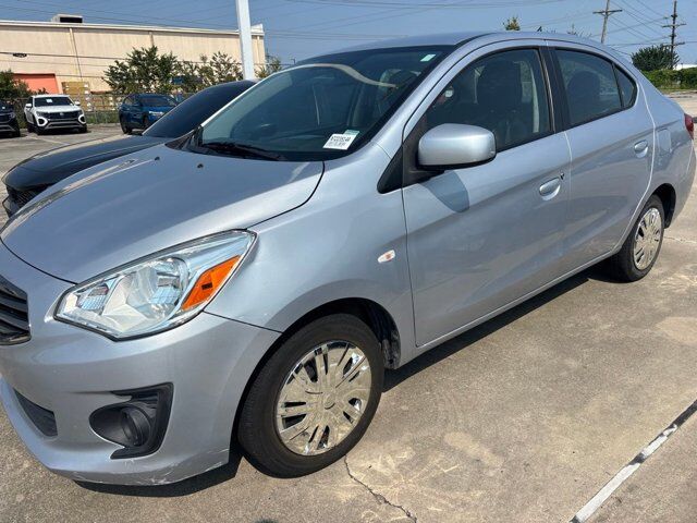 2017 Mitsubishi Mirage G4 ES — photo 1 of 2