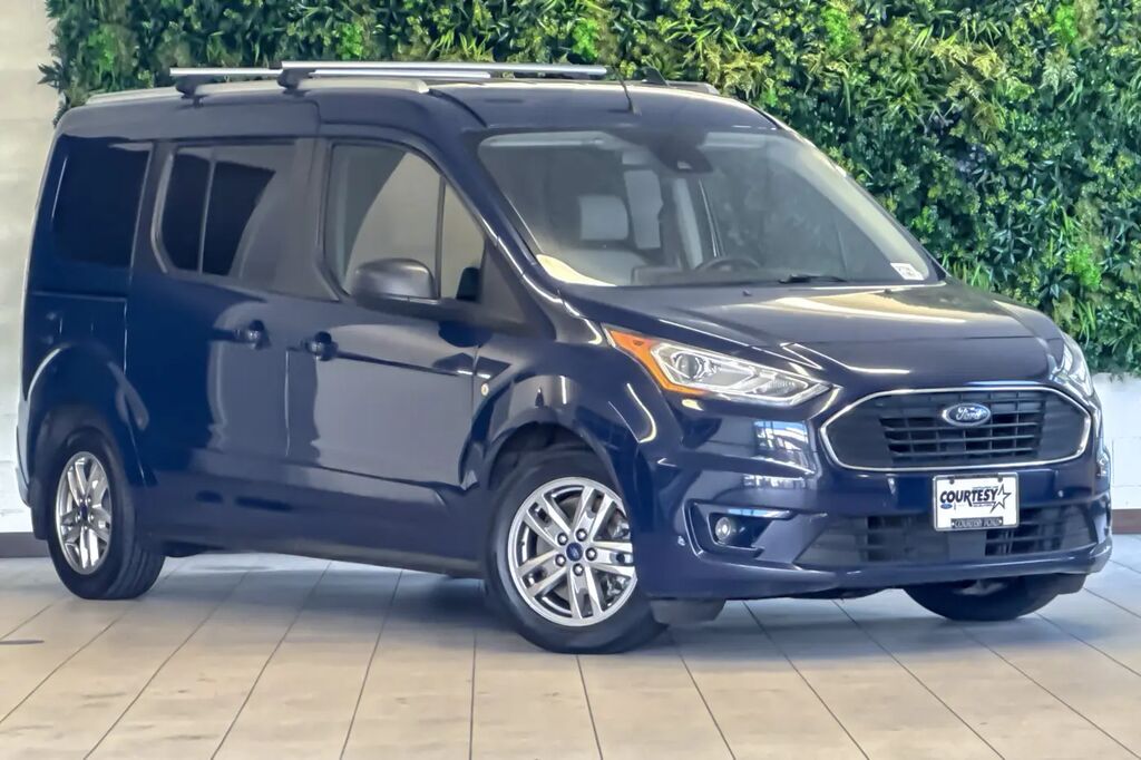 2019 Ford Transit Connect XLT — photo 1 of 13