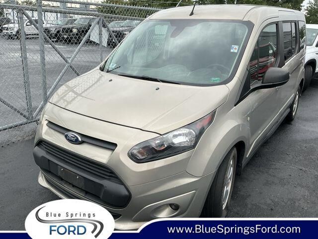 2015 Ford Transit Connect XLT — photo 1 of 8