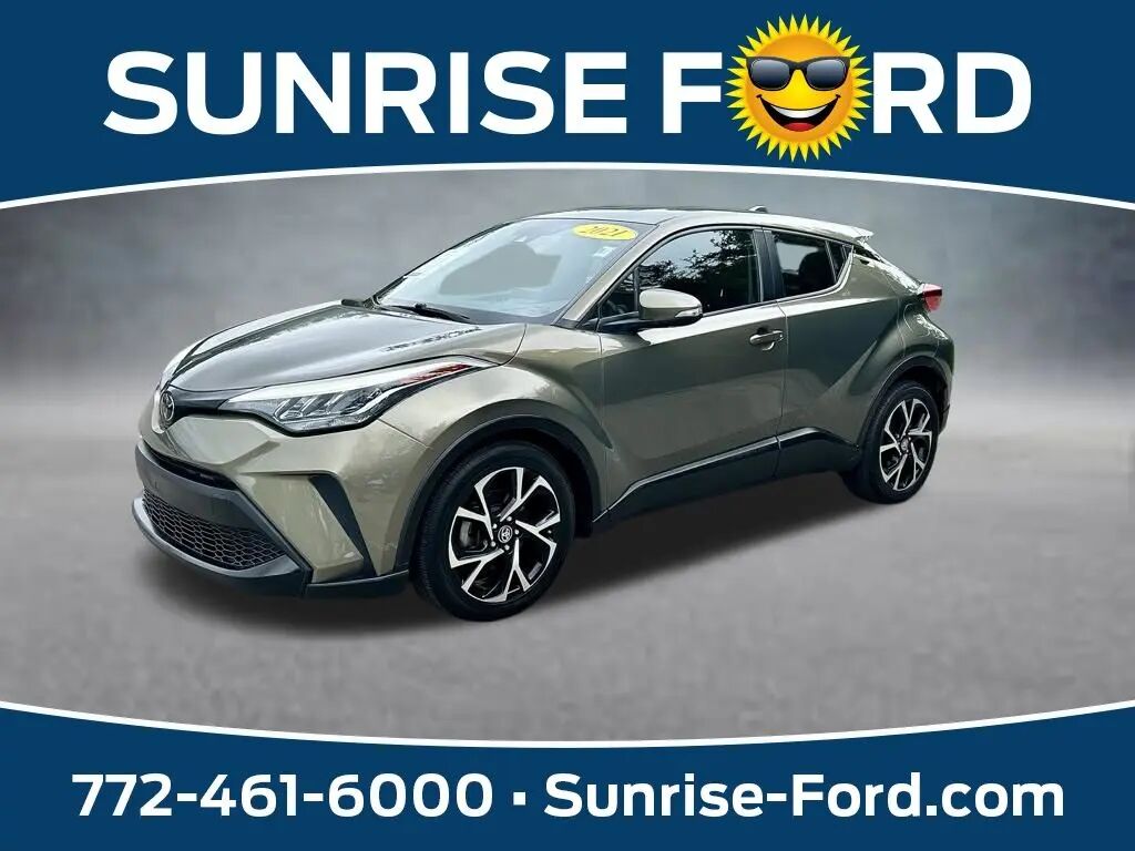 2021 Toyota C-HR XLE — photo 1 of 26