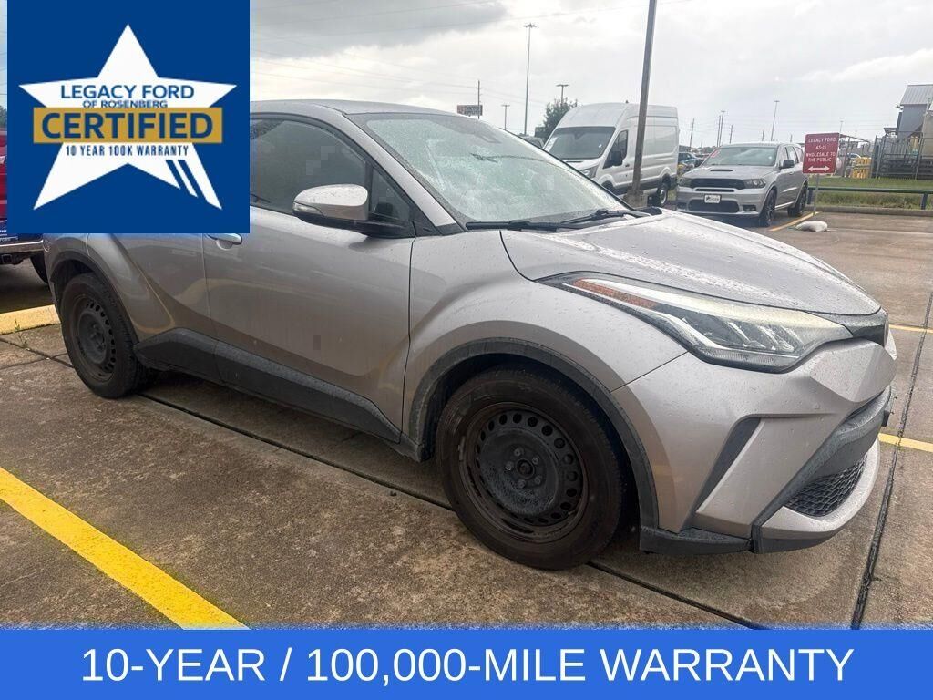 2020 Toyota C-HR LE — photo 1 of 1