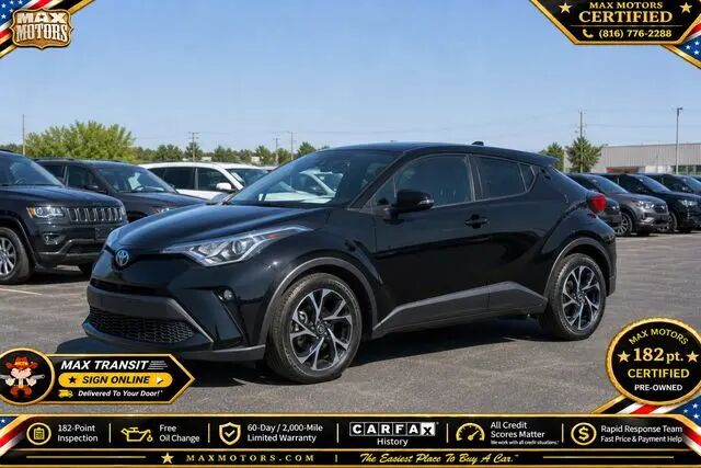 2021 Toyota C-HR XLE — photo 1 of 14