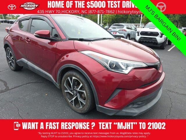 2018 Toyota C-HR XLE — photo 1 of 9