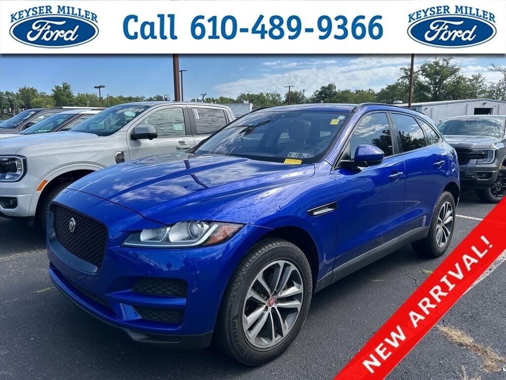 2019 Jaguar F-PACE 25t Premium — photo 1 of 1