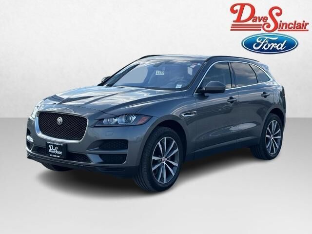 2018 Jaguar F-PACE 25t Prestige — photo 1 of 24