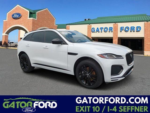 2024 Jaguar F-PACE P250 R-Dynamic S