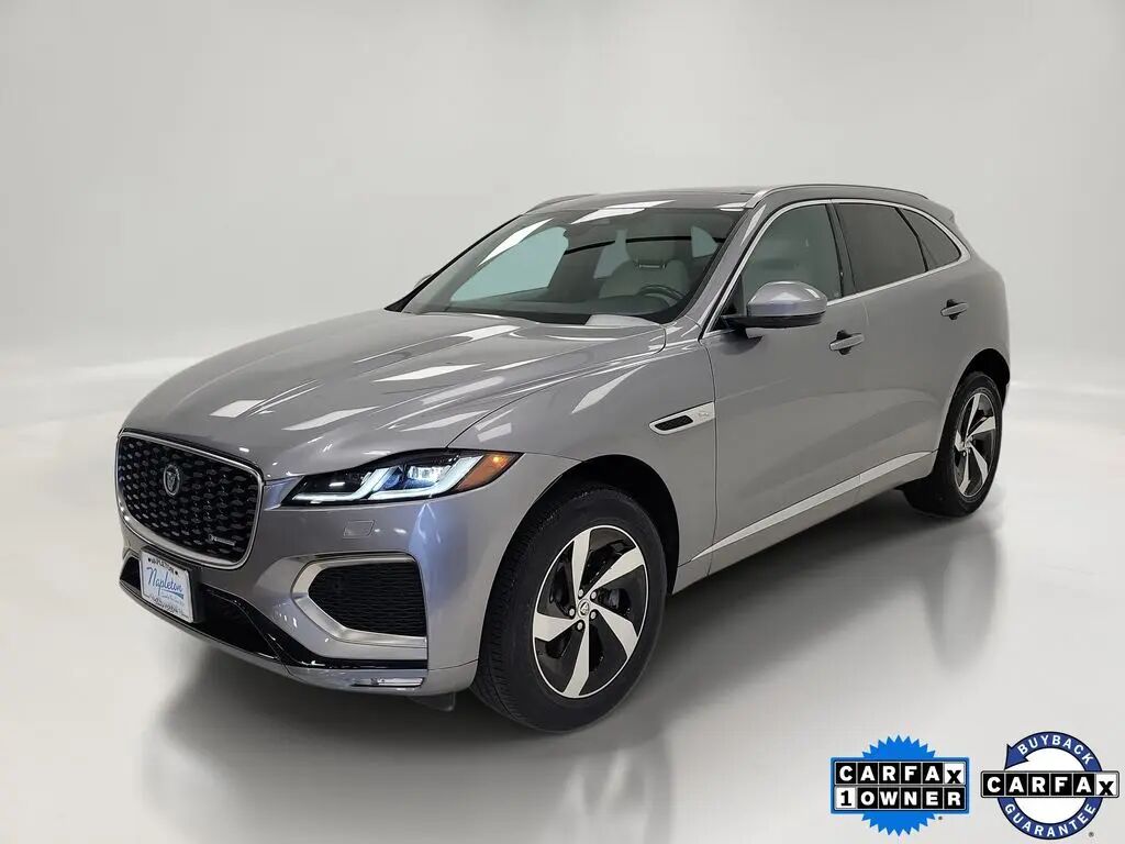 2024 Jaguar F-PACE P250 R-Dynamic S — photo 1 of 12