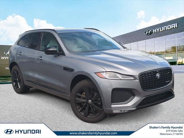 2024 Jaguar F-PACE P250 R-Dynamic S — photo 1 of 31