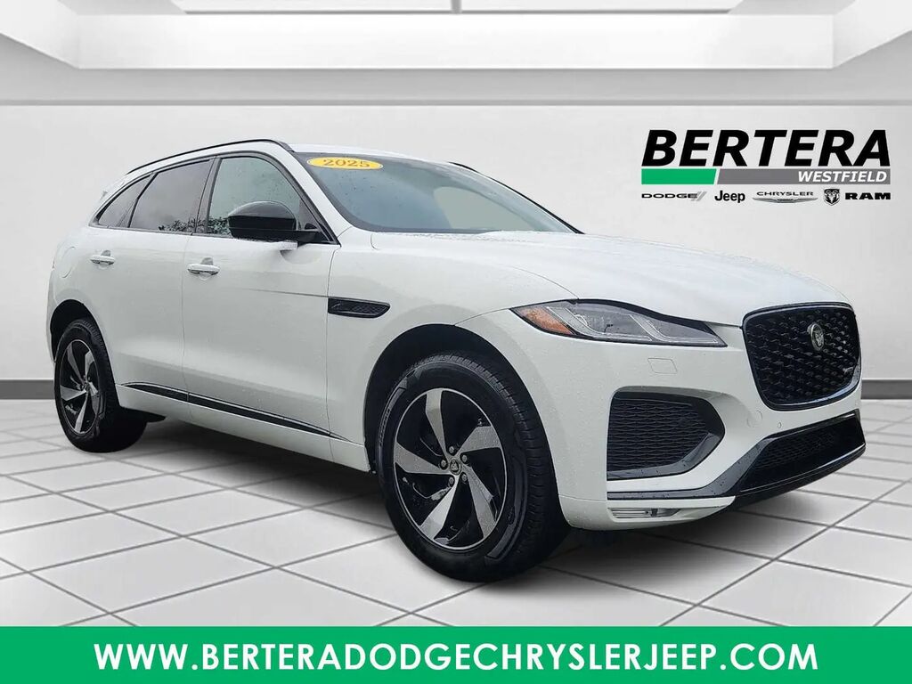 2025 Jaguar F-PACE P250 R-Dynamic S — photo 1 of 13