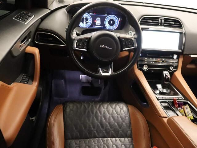2020 Jaguar F-PACE SVR