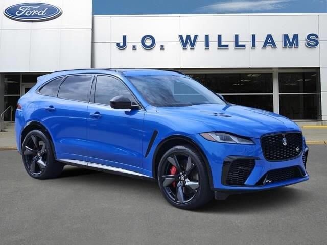 2025 Jaguar F-PACE SVR 575 EDITION — photo 1 of 26