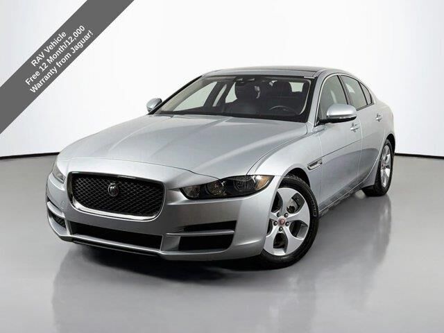 2018 Jaguar XE 25t — photo 1 of 13