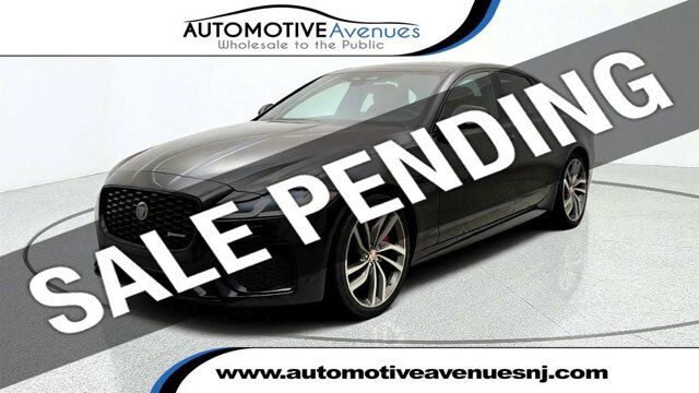 2022 Jaguar XF R-Dynamic SE