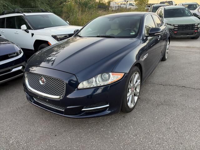 2015 Jaguar XJ Base