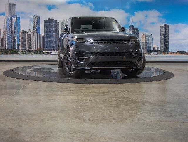 2025 Land Rover Range Rover Sport P460e Dynamic SE — photo 1 of 13