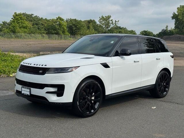 2024 Land Rover Range Rover Sport P360 SE — photo 1 of 26