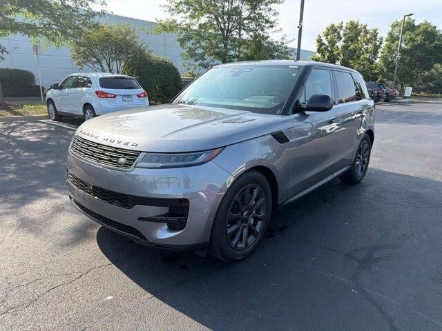 2024 Land Rover Range Rover Sport P360 SE