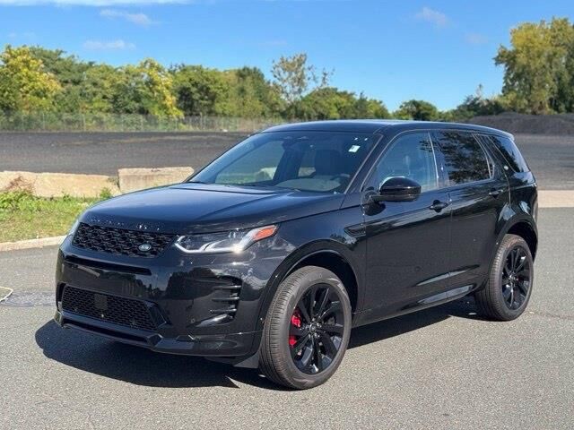 2025 Land Rover Discovery Sport P250 Dynamic SE